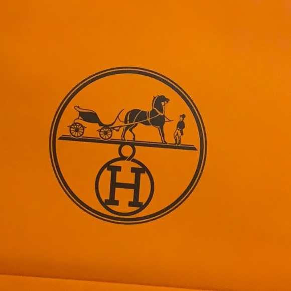 Hermes shopping bag 12*12 (great for scarf) 3 pieces - Picture 3 of 3